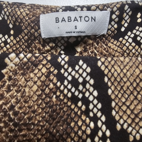 Aritzia Babaton Bodysuit Snakeskin small size - Picture 2 of 7